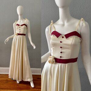 Vintage 40s Satin Ivory Full Sweep Formal Wedding Gown Dress XXS